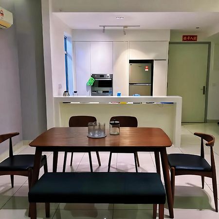 Jazz Service Suites Penang Джорджтаун Экстерьер фото