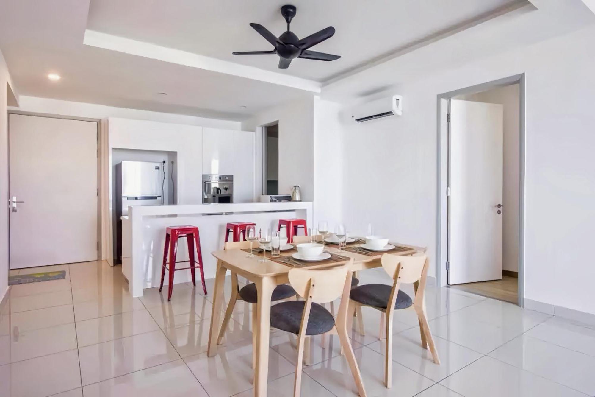 Jazz Service Suites Penang Джорджтаун Экстерьер фото