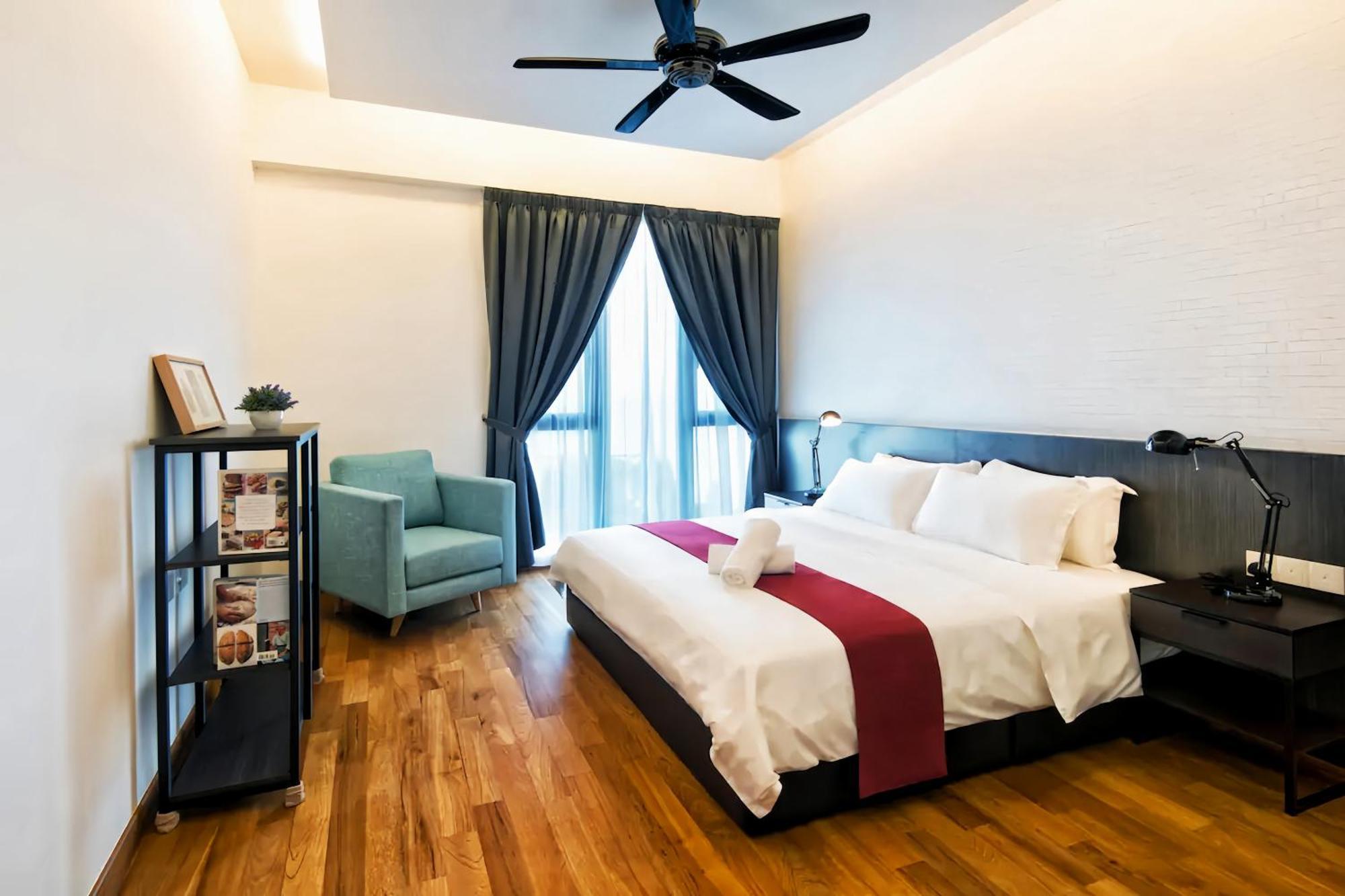 Jazz Service Suites Penang Джорджтаун Экстерьер фото