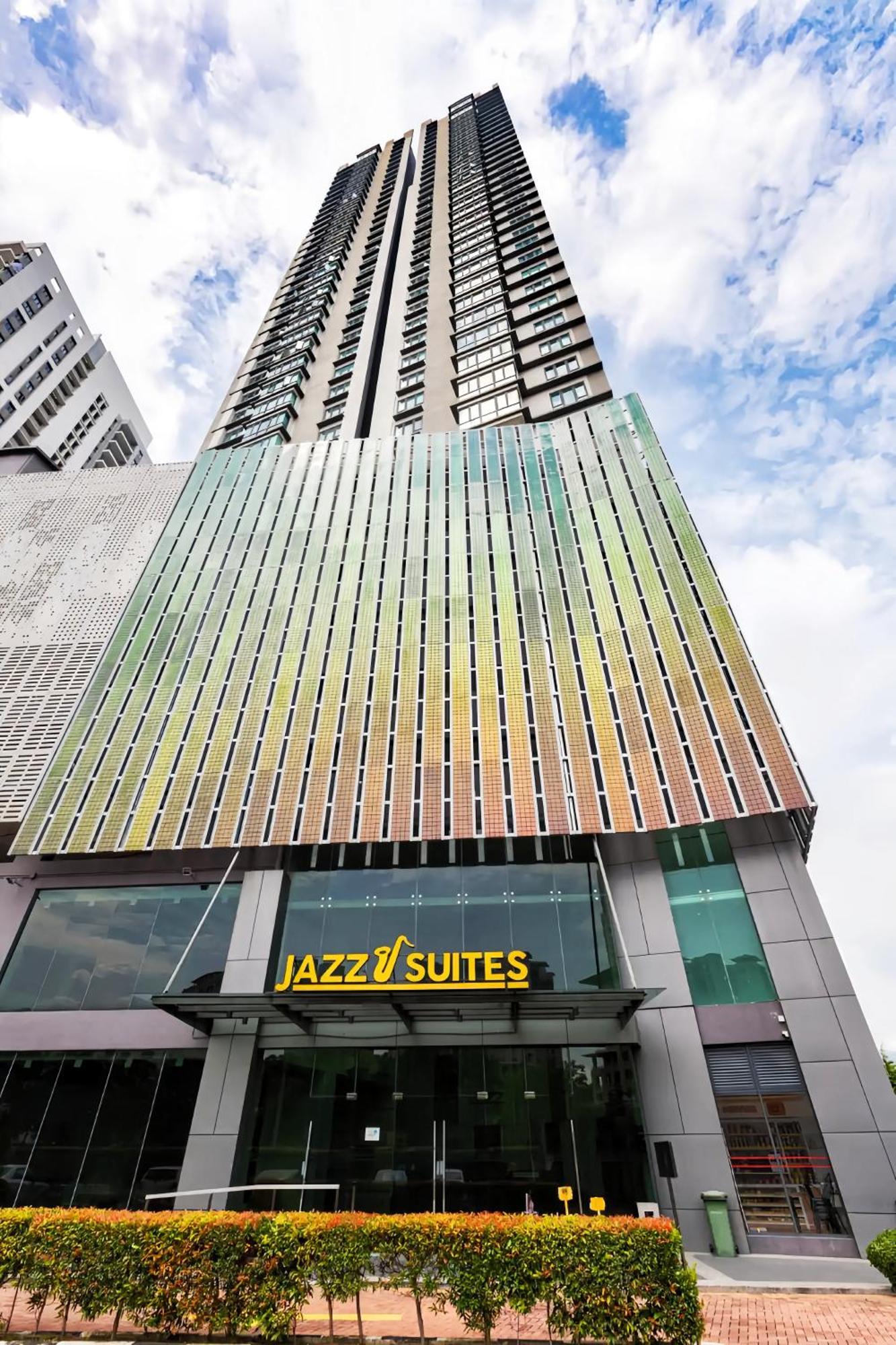 Jazz Service Suites Penang Джорджтаун Экстерьер фото
